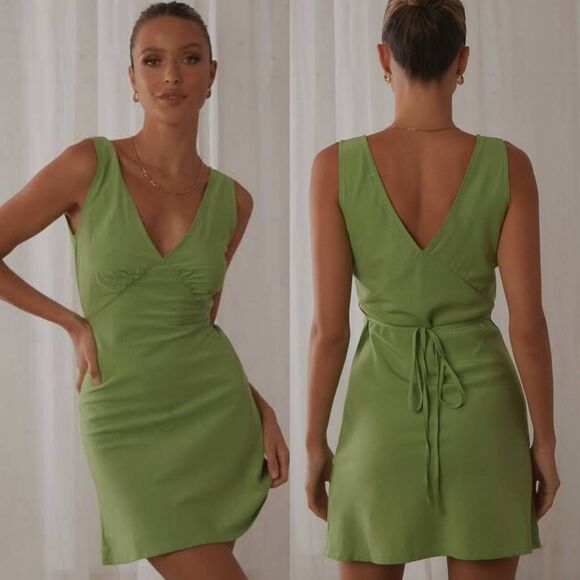Peppermayo Audrey Vintage Slip Dress,  Lime US 6 NWT - Picture 1 of 9